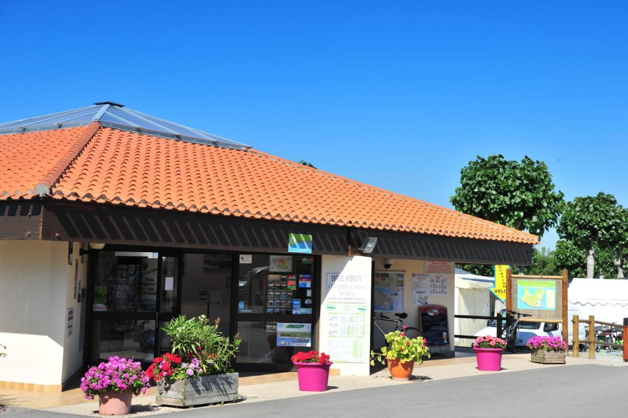 Camping La Prairie Saint-Hilaire-de-Riez Exterior photo